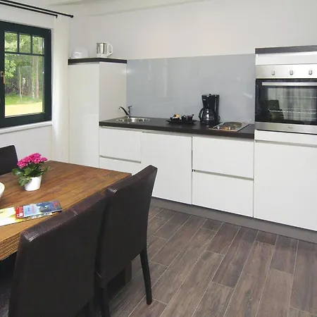 Doppelhaushaelfte Im Naturresort Holiday home Drewitz